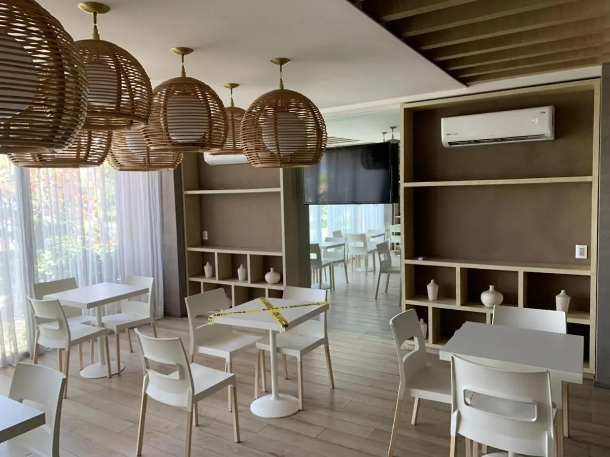 Motel Okura Villas y Suites Guadalajara