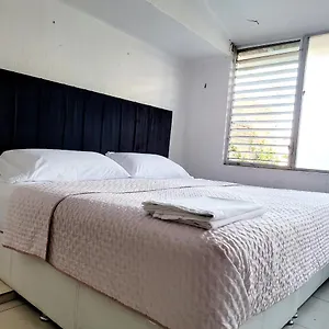 Pensión Suite
